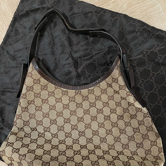 Gucci Monogram Hobo - Picture 3 of 9